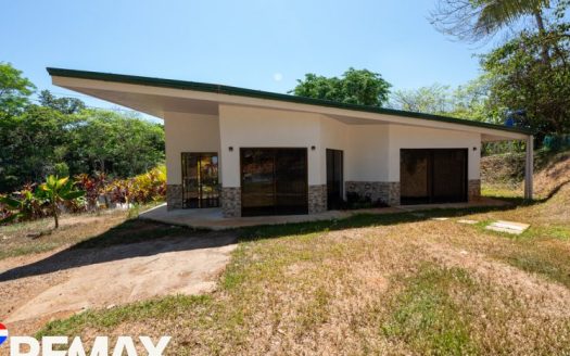 Affordable Home | Big Lot | Xihu Esterillos Oeste