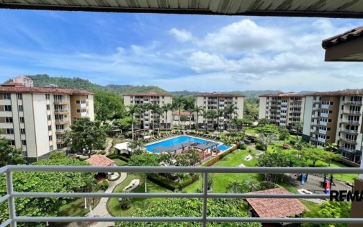 Live the Pura Vida Lifestyle in Jacó
