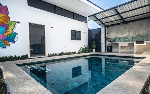 Herradura Beachside Dual-Home, $439,000