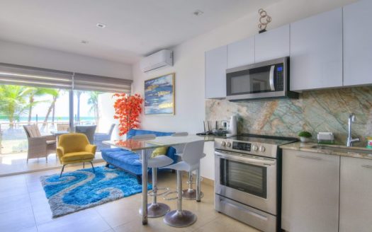 Bejuco beach, beach front condo