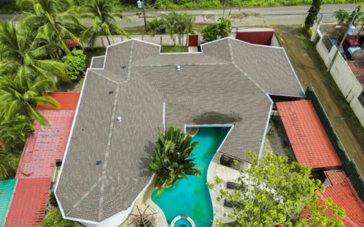 Vacation Oasis Villa | 6 Bedrooms | 2 Guest Houses