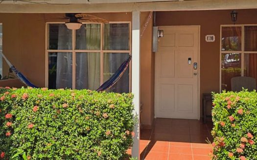 Jaco Beach one-bedroom charming condominium