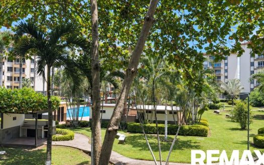 Condo Steps to Jaco Beach