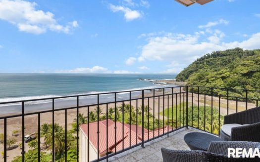 Oceanfront Condo at Croc’s Casino Resort                  (SF)