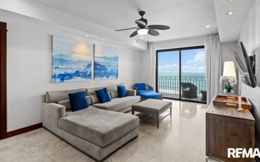 Oceanfront Condo at Croc’s Casino Resort                  (SF)