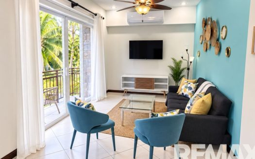 Tropical Condo Minutes from Jacó Beach   (GF)